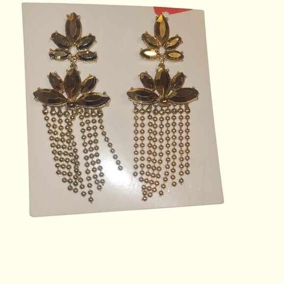 Curtain Dangle Earrings - Picture 1 of 1